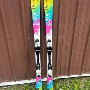 Fischer Koa Skis with Colorful Design